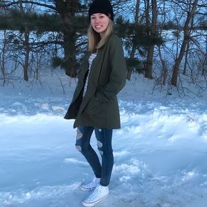 Meet your Posher, Aliyah